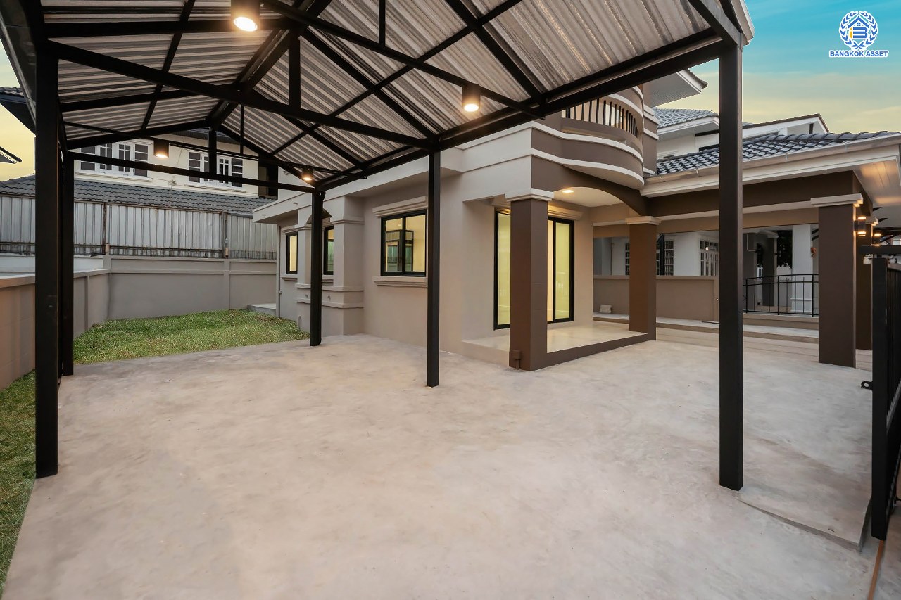 บ้านมือสองตกแต่งใหม่ โครงการ มณีรินทร์ รัตนาธิเบศร์ แบรนด์ Property Perfect เนื้อที่ 54.2 ตร.ว. ฟังก์ชัน 3 ห้องนอน 2 ห้องน้ำ จอดรถได้ 2 คัน บนทำเลศักยภาพ เชื่อมต่อทั้ง ถนนรัตนาธิเบศร์ และถนนราชพฤกษ์ ใจกลาง 2 เซ็นทรัลฯ ใกล้ทางด่วน "งามวงศ์วาน" และรถไฟฟ้า "สถานีบางรักน้อยท่าอิฐ"